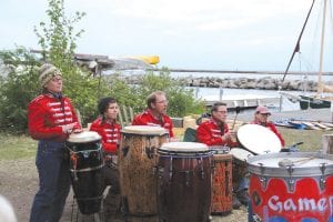 As GAMEPALAJ played a final song (above), the Sun King made his traditional appearance. All was well again in the bog!