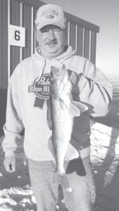 News-Herald Publishers Hal and Deidre Kettunen had a great weekend at Border View Lodge on Lake of the Woods. Hal caught and released this beautiful 25-inch walleye on January 28.