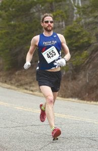 Thunder Bay’s Mark Maronese ran away from the field and set a new record in the Ham Run Half Marathon with a winning time of 1:14:51.