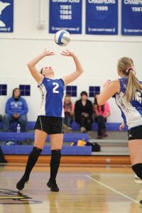 Jessica Berg-Collman made a nice play on this ball. She finished with 15 set assists against Fond du Lac.