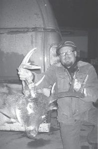 In the Buck’s Hardware Big Buck Contest, Eric Chatterson of Charlotte, Mich. is in the lead for the widest antler spread with a rack size of 21¼-inch. He just beat out Paul Swearingen whose buck had an antler spread of 21 inches.