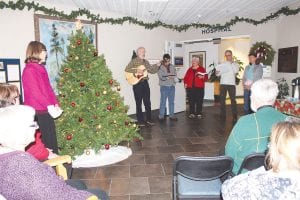 About 20 people braved the frigid weather on Thursday, December 5 to attend the Care Partners of Cook County “Light up a Life” event in the North Shore Hospital. The simple but meaningful event included music and the sharing of memories of loved ones.