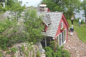 Tucked into ledge rock, this cabin and the landscaping around it fits in with the shoreline and rugged beauty of the North Shore of Lake Superior. Current owners of all of the Lundie-designed cabins and homes have all gone the extra mile to maintain Lundie’s style while in some cases modernizing the buildings.