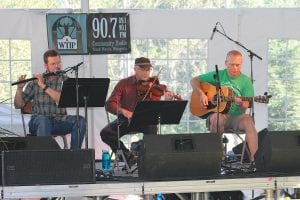 Frozen Britches (Erik Hahn, Tom van Cleve and Chris Julin) offered some sweet Celtic tunes with a contemporary flair.