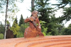 Another bit of outdoor art by sculptor Tom Christiansen of Last Chance Gallery. In addition to Christiansen’s fabricated metal sculptures, the tour includes stops in Cook County at Betsy Bowen’s Studio in Grand Marais, Lee and Dan Ross’s studio in Hovland and Marcie McIntire’s Ningii-Ozhitoomin Art Gallery in Grand Portage.