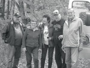 Jason Burnett, Inger Pignolet, Eddie Hertzberg, Ralph Tesser, Bob Hertzberg enjoying the colors on Ringo Road stop.