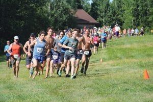 Wearing bib number 226, Shane Steele didn’t take long to separate himself from the pack and go on to post a large margin of victory in the Fisherman’s Picnic Trail Run held on Pincushion Mountain Trails on Saturday, August 6. Steele also won this race in 2012 and 2013.