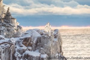 Although the North Shore is a community graced with fine painters and sculptors, but none can compare to Mother Nature when she takes her palette of sun-splashed colors and brushes them over rocks covered by ice, dashing light through low-slung clouds over a steamy, dreamy Lake Superior.