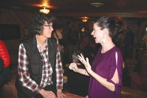 Barb Bottger (left) discusses issues with 8th District DFL congressional candidate Leah Phifer at the Wunderbar. In the wake of Rick Nolan’s decision not to run for office again, Phifer’s candidacy has taken off.